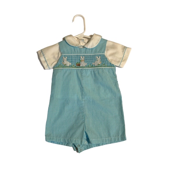 Petit Ami Blue Gingham
2 pc Smocked Romper Baby Boy sz 3mo
Easter Bunny - Picture 1 of 14